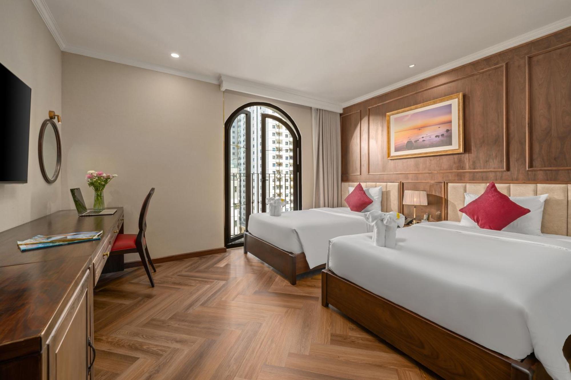Golden Lotus Luxury Hotel Danang - Complimentary Daily Afternoon Tea Exterior photo